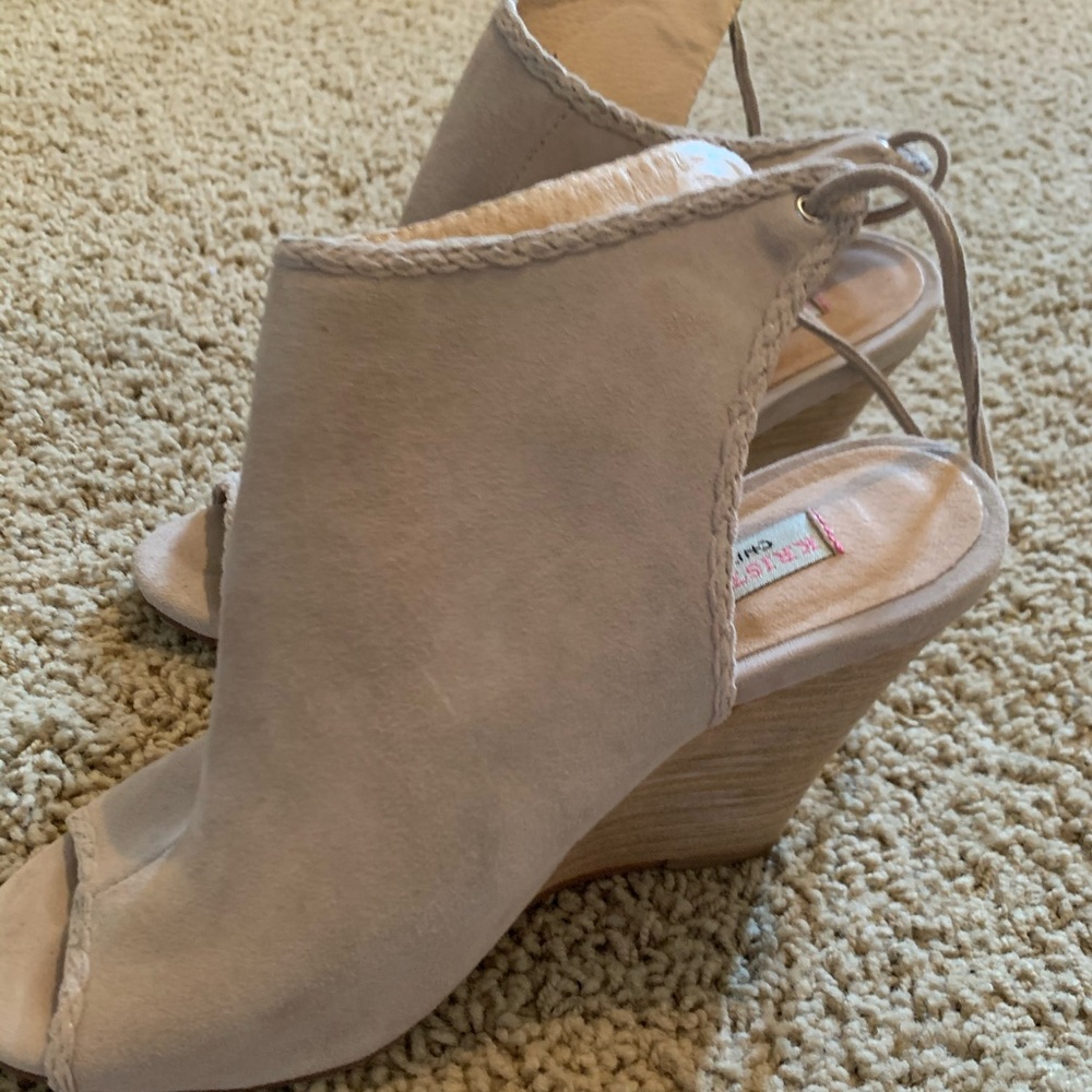 Kristen Cavallari Nude Wedges